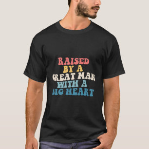 T-shirt La Fête - La Journée S Élevée Par Un Grand Avec Un