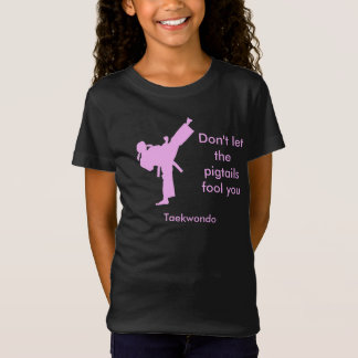 T-Shirt La fille du Taekwondo ne laissent pas les tresses