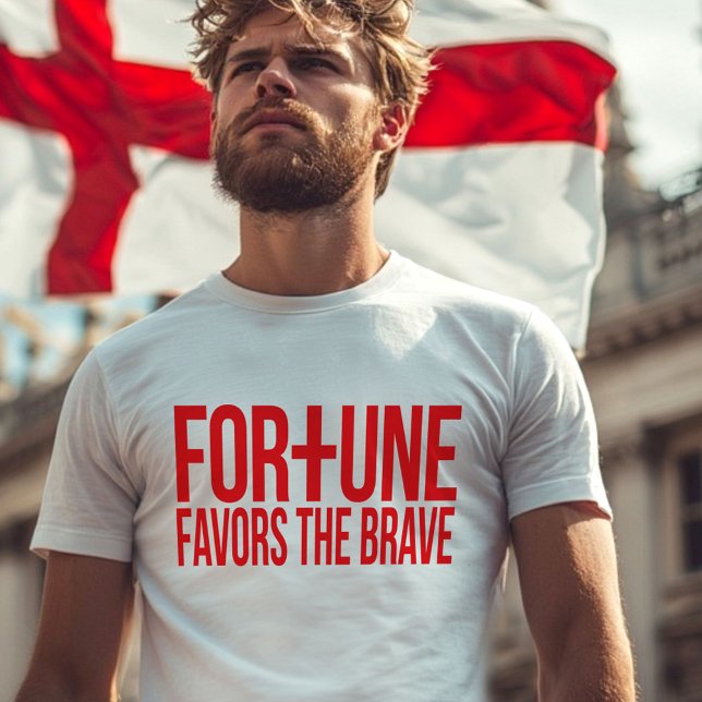 T-shirt La fortune anglaise favorise le brave slogan rouge (Créateur téléchargé)