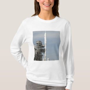 T-shirt La fusée Ares I-X est visible sur le lanceur