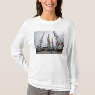 T-shirt La fusée de H-IIB sur la plate-forme de lancement
