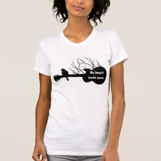 T-shirt la guitare, mon coeur vit ici