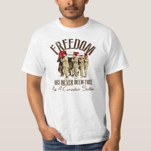 T-shirt La liberté n'a librement jamais été demandent 