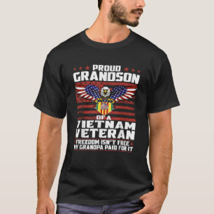 T-shirt La liberté n'est pas libre, grand-fils d'un vétéri
