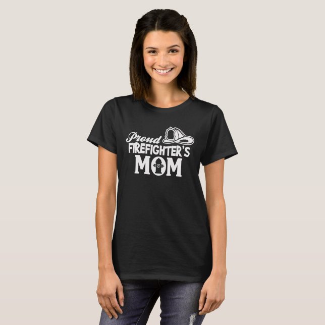 T-shirt La maman du sapeur-pompier fier (Devant entier)