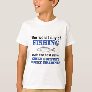 T-shirt La pire journée de pêche vaut mieux que la meilleu