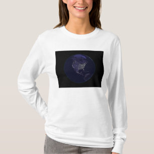T-shirt La pleine terre la nuit montrant les lumières 4 d