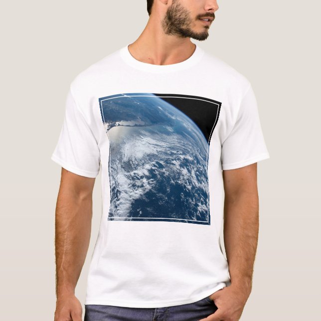 T-shirt La Pointe Sud Du Brésil Bordant L'Uruguay. (Devant)