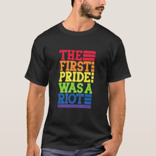 T-shirt La Première Fierté LGBT Était Une Transgenre Gay-R
