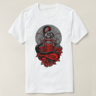 T-shirt La reine Geisha Impératrice noire avec Serpent et