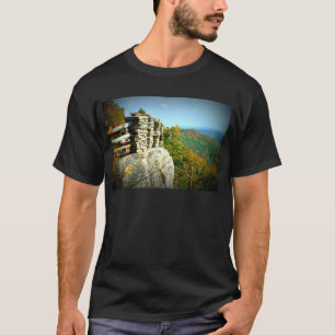 T-shirt La roche de tonneliers donnent sur dans l'automne.