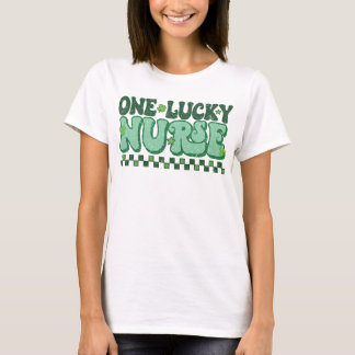 T-shirt La Saint-Patrick une infirmière chanceuse, Infirmi