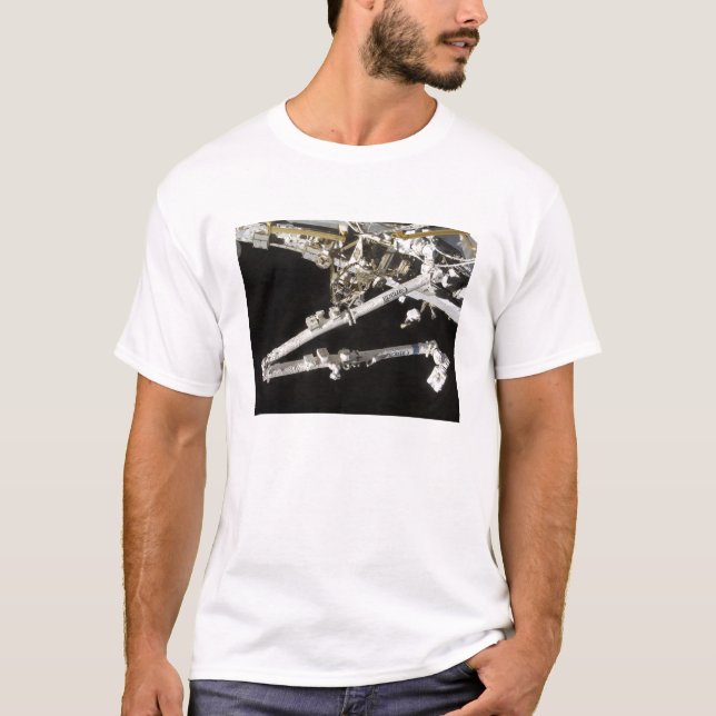 T-shirt La station spatiale de construction canadienne (Devant)
