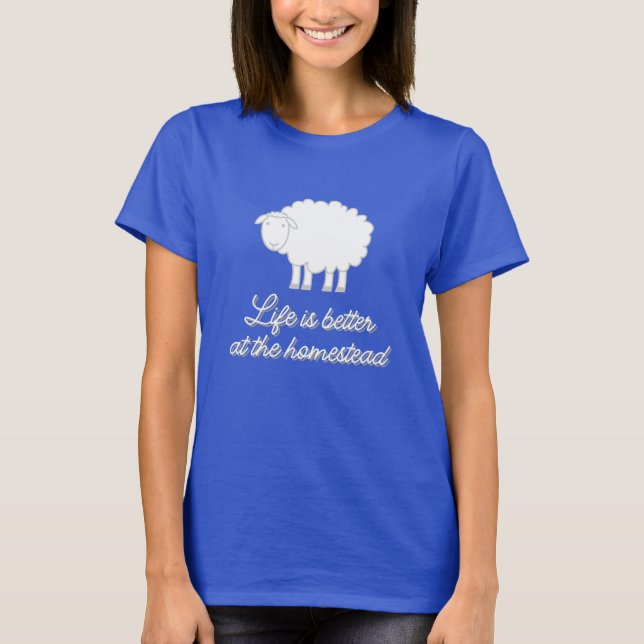 T-shirt La vie est meilleure au dessin de mouton mignon de (Devant)