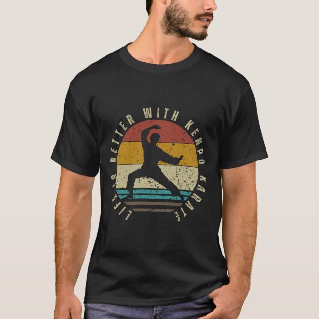T-shirt La Vie Kenpo Américaine Est Meilleure Avec Kenpo K (Devant)