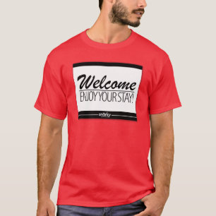 T-shirt L'accueil apprécient votre pièce en t de rouge d