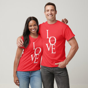 T-shirt L'amour est tout ce dont vous avez besoin