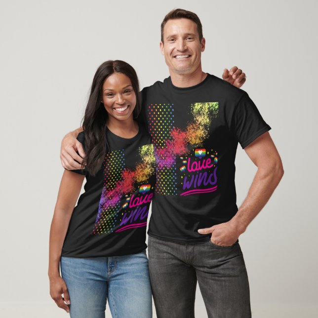 T-shirt L'amour gagne ! (Unisexe)