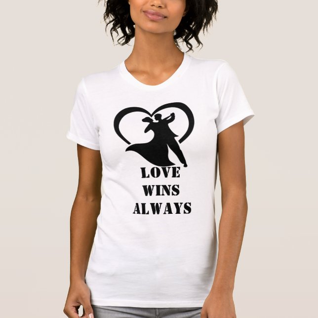 T-shirt L'amour gagne toujours mince ajustement Tee - Free (Devant)