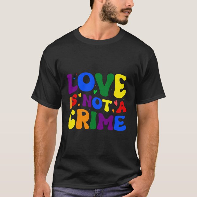T-shirt L'amour n'est pas un crime (Devant)