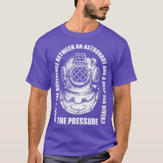 T-shirt L'astronaute de l'eau de mer profonde plaisanter D