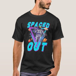 T-shirt L'astronaute Vaporwave A Déployé Un Spa Extérieur