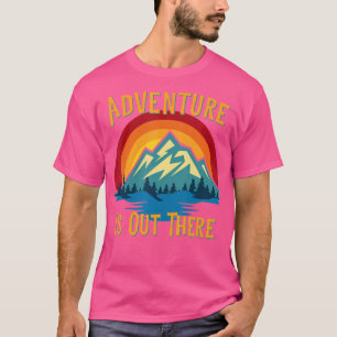 T-shirt L'aventure est dehors là Retro Sunset Mountains Ca