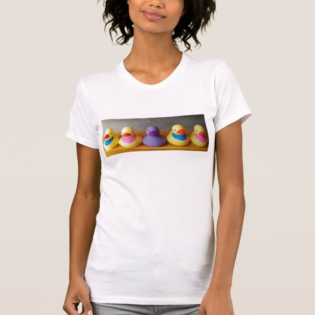 T-shirt Le caoutchouc mignon (Devant)
