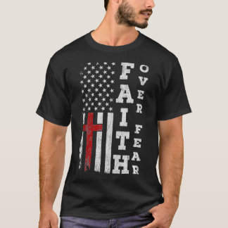 T-shirt Le Drapeau Américain Fier La Foi Chrétienne Sur La