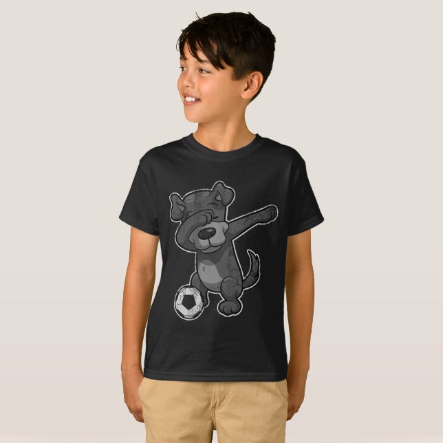 T-shirt Le football tamponnant de chien de Dabdog (Devant entier)