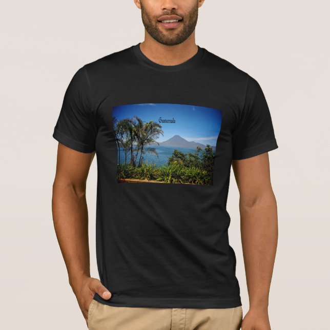 T-shirt Le Guatemala, le magnifique paysage naturel (Devant)