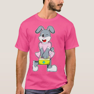 T-shirt Le lapin comme médicament avec trousse de premiers