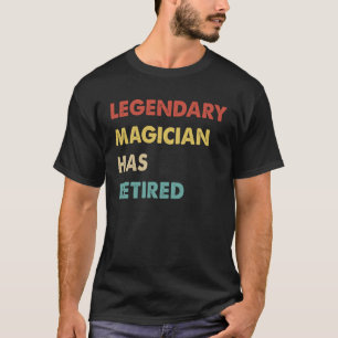 T-shirt Le Magicien Légendaire Rétro A Retraité