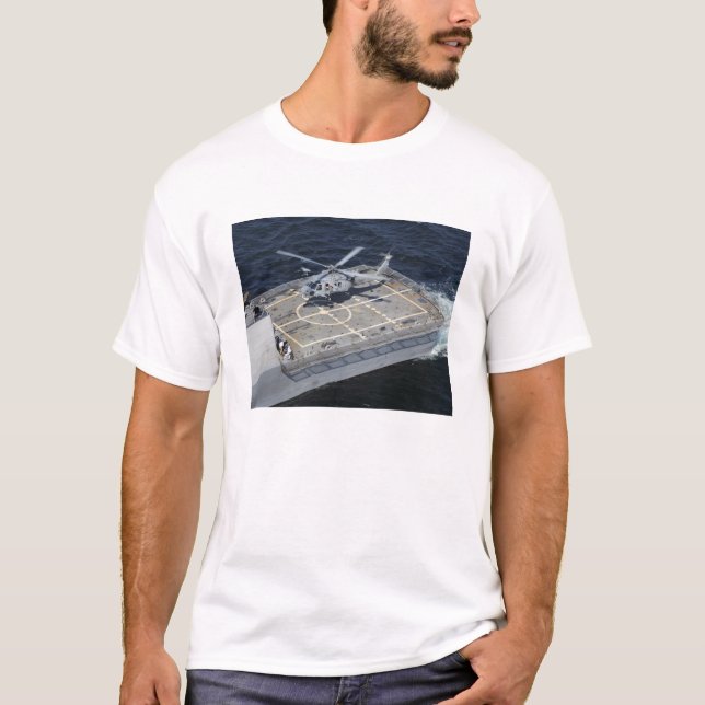 T-shirt Le navire de combat du littoral USS Freedom (Devant)