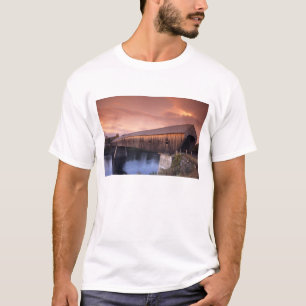 T-shirt Le pont couvert le plus long des États-Unis