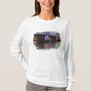 T-shirt Le pont Morrison sur la rivière Willamette