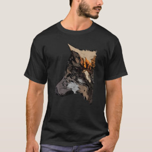 T-shirt Le prédateur de la tête de loup est marqué avec un