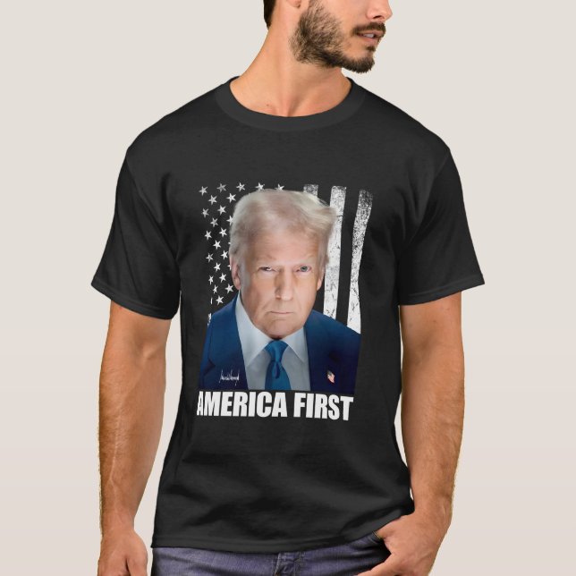 T-shirt Le président Donald Trump USA : l'Amérique d'abord (Devant)