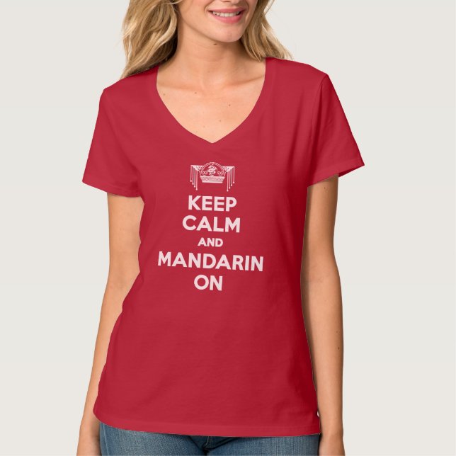 T-shirt Le rouge conservent le calme et la mandarine sur (Devant)