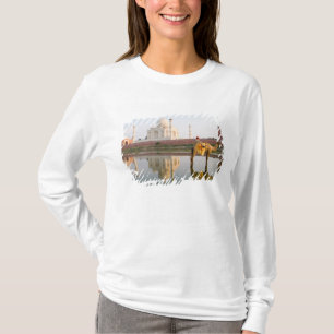 T-shirt Le site funéraire du temple Taj Mahal, célèbre 