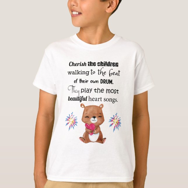 T-shirt Le Special a besoin d'enfants inspirés, chansons (Devant)