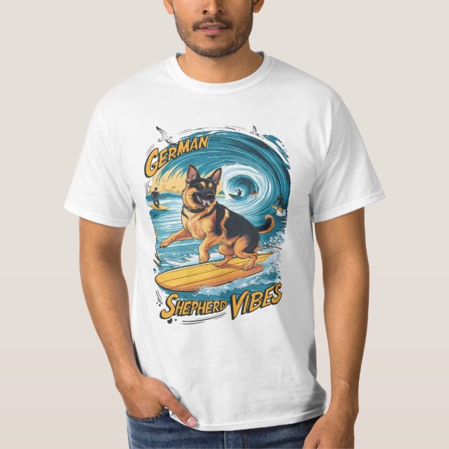 T-shirt Le surf berger allemand (Devant)