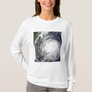 T-shirt Le typhon Lupit au large des Philippines