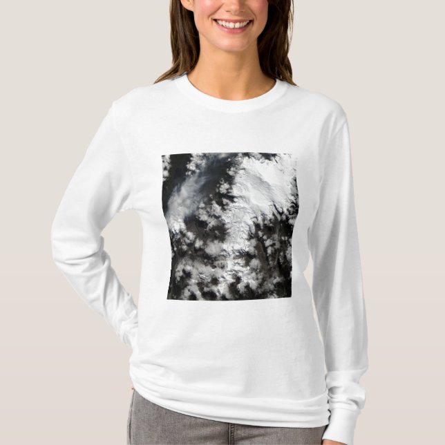 T-shirt Le volcan Chaiten au Chili (Devant)