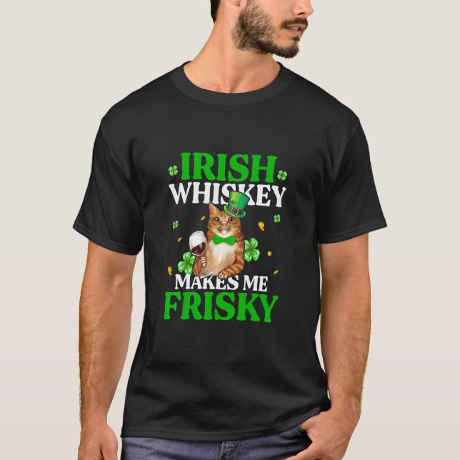 T-shirt Le Whiskey Irlandais de chat me rend Frisky St Pat (Devant)