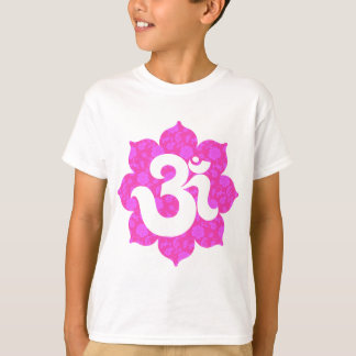 T-shirt Le yoga OM dans Lotus dentellent