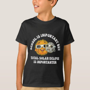 T-shirt L'École Est Importante, Mais L'Éclipse Solaire Est
