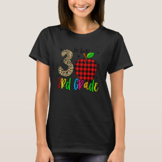 T-shirt Leopard 3 est pour la pomme rouge mignonne de troi