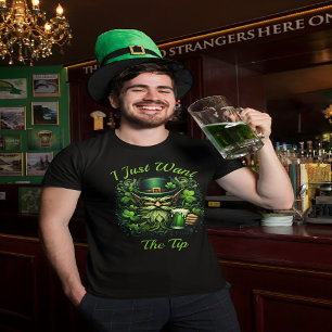 T-shirt Leprechaun Whimsical Boire Une Bière Frothy