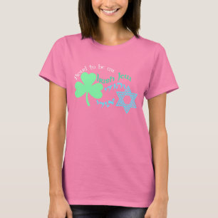 T-shirt Les chemises foncées des femmes irlandaises fièr